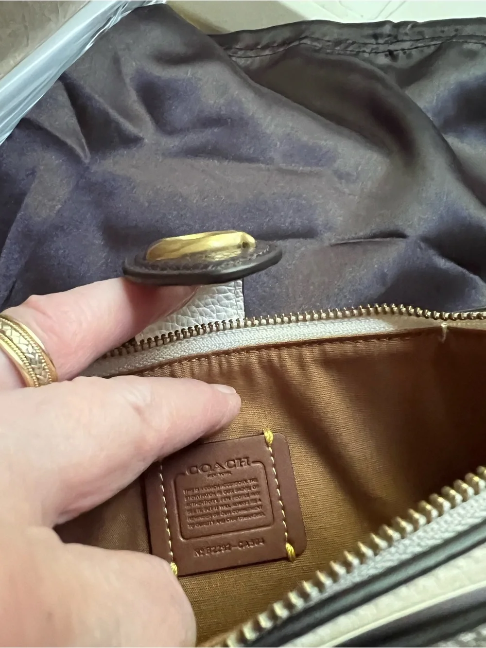 Coach Two-Tone Chalk & Dark Brown Pebbled Leather Crossbody & Gold Chain NWT